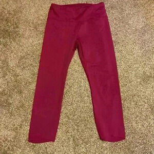 All in Motion magenta capri leggings